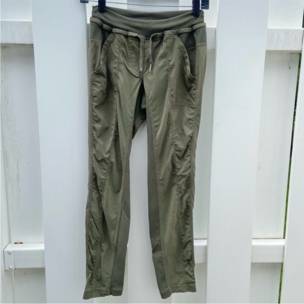 Lululemon Street To Studio Pant Fatigue Green Womens Size 2